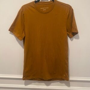 Everlane Uniform T-Shirt Men's Small Mustard Yellow Organic‎ Cotton Crew Neck